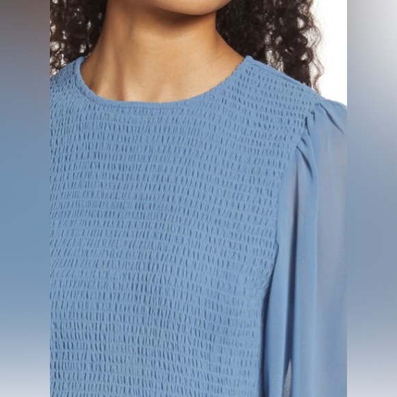 1.State smocked cuff top M (Small) - Picture 5 of 10